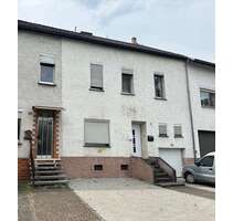 Haus zum Kaufen in Saarlouis-Roden 105.000,00 € 196 m²