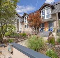 Haus zum Kaufen in Friedrichsdorf 1.450.000,00 € 301 m²