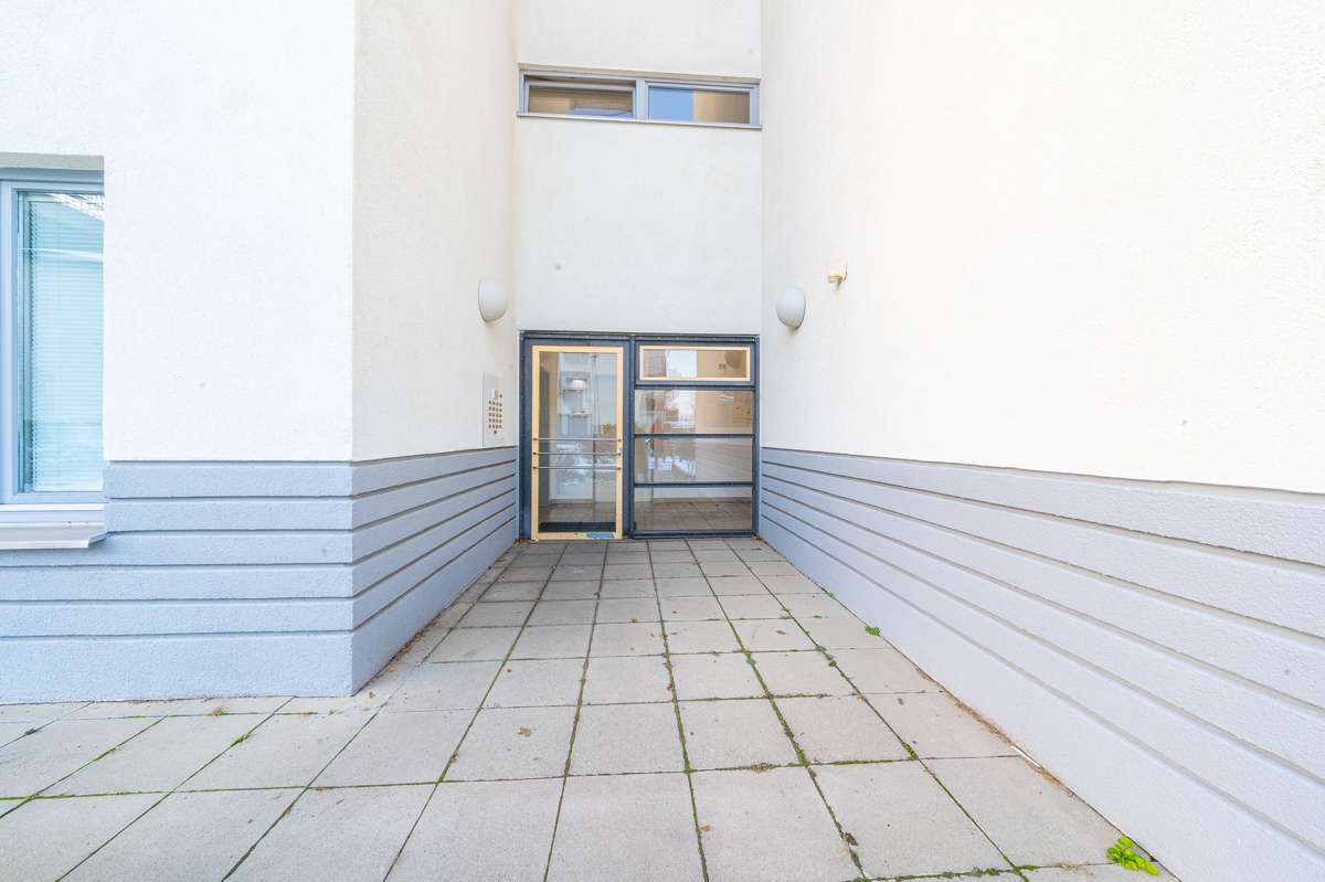 Wohnung zum Kaufen in Schönefeld 179.000,00 € 47 m²