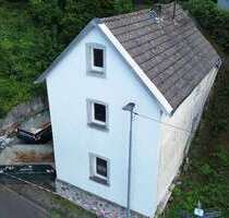 Haus zum Kaufen in Molsberg 65.000,00 € 111.93 m²