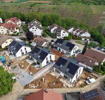 Haus zum Mieten in Besigheim 2.200,00 € 131 m²