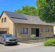 Haus zum Kaufen in Moers 275.000,00 € 173.13 m²