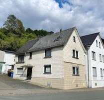 Haus zum Kaufen in Ehringshausen 85.000,00 € 118 m²