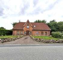 Haus zum Kaufen in Alt Duvenstedt 189.000,00 € 177.43 m²