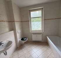 Wohnung zum Mieten in Mylau 229,00 € 51.96 m²