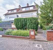 Haus zum Kaufen in Neu-Isenburg 579.000,00 € 201 m²