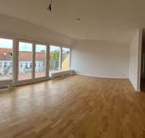 Wohnung zum Mieten in Berlin 2.000,00 € 121.5 m²