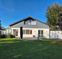 Haus zum Kaufen in Königsbrunn 1.198.000,00 € 228 m²