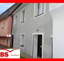 Haus zum Kaufen in Sulzbach-Rosenberg 65.000,00 € 75 m²