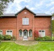 Haus zum Kaufen in Lentföhrden 849.000,00 € 254.07 m²