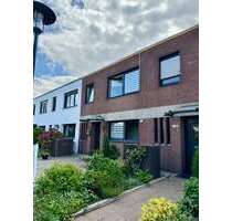 Haus zum Kaufen in Krefeld 329.000,00 € 104 m²