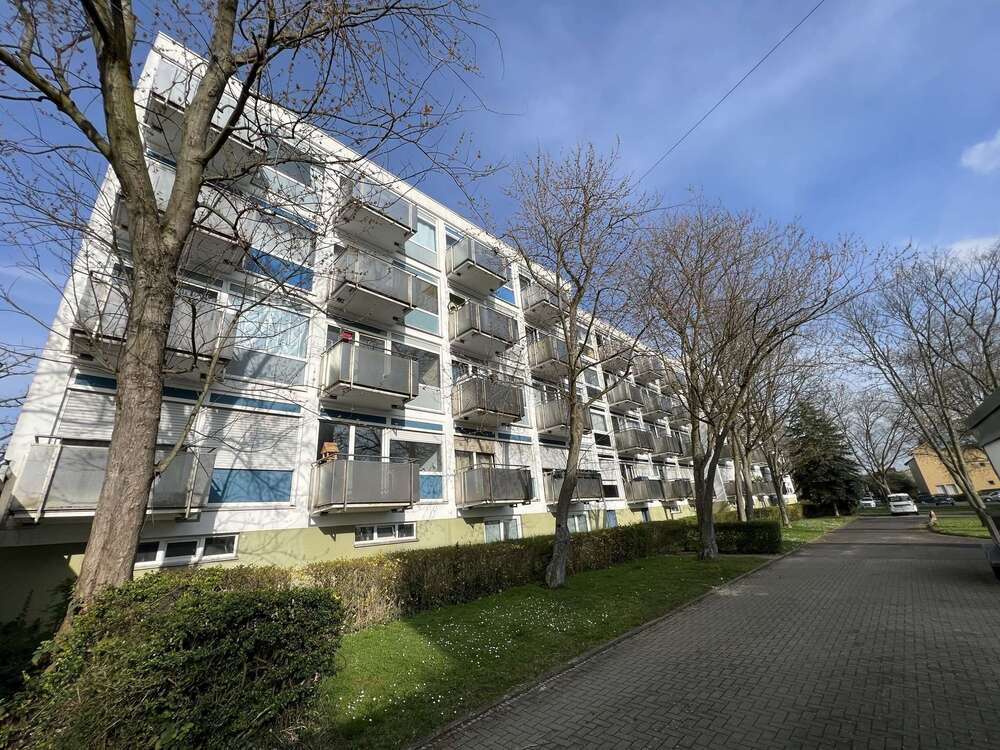 Wohnung zum Kaufen in Eschborn 125.000,00 € 30 m²