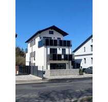Haus zum Mieten in Lohfelden 1.700,00 € 160 m²