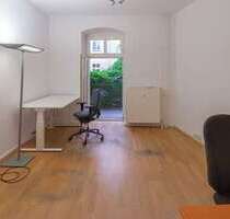 Büro in Berlin 990,00 € 27 m² - 990,00 EUR Kaltmiete, ca.  27,00 m² in Berlin (PLZ: 10119)