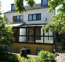 Haus zum Kaufen in Bonn 1.050.000,00 € 273 m²