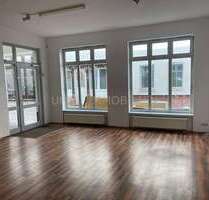 Einzelhandel in Landau 1.100,00 € 85 m²