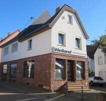 Haus zum Kaufen in Böhl-Iggelheim 399.000,00 € 270 m²