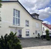 Haus zum Mieten in Lage 2.100,00 € 246 m²