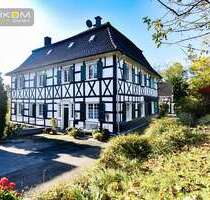 Wohnung zum Kaufen in Solingen 595.000,00 € 195.02 m²