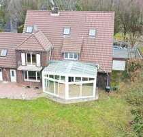 Haus zum Mieten in Gelsenkirchen Buer 2.900,00 € 311 m² - Gelsenkirchen / Buer