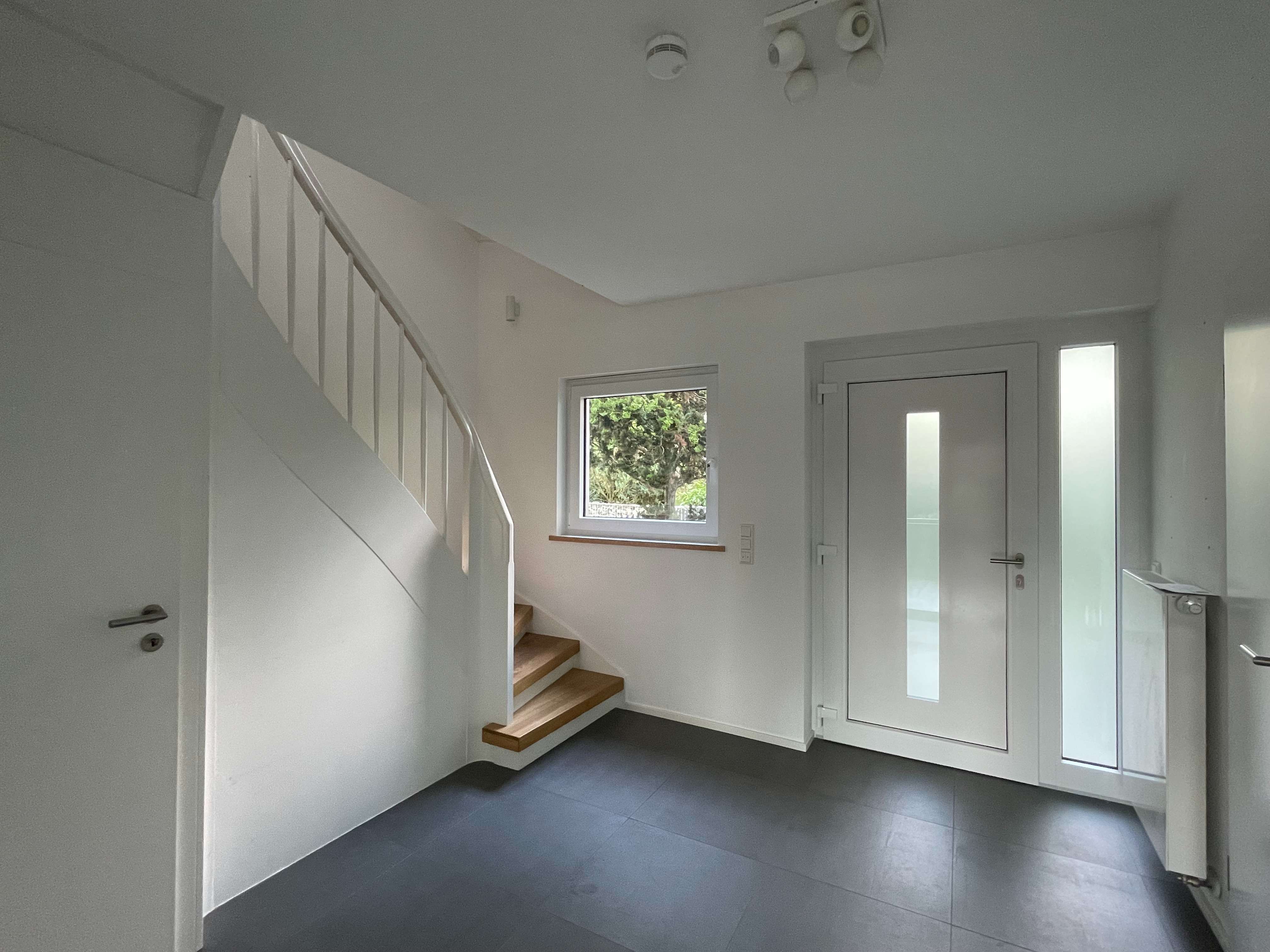 Haus zum Mieten in Königstein 2.320,00 € 148 m²