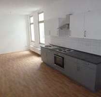 Wohnung zum Mieten in Halle 600,00 € 95.43 m²