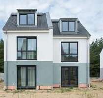 Haus zum Mieten in Erkner 1.950,00 € 124.96 m²