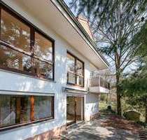 Haus zum Kaufen in Eppstein 894.000,00 € 240 m²