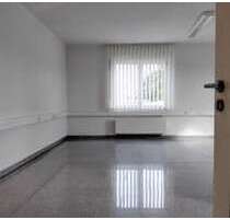 Büro in Kempen 435,00 € 64 m² - 435,00 EUR Kaltmiete, ca.  64,00 m² in Kempen (PLZ: 47906)