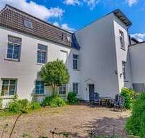 Haus zum Kaufen in Schleswig 464.900,00 € 351 m²