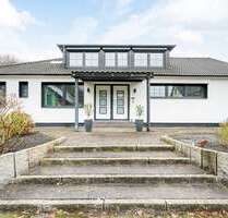 Haus zum Kaufen in Hamburg Hausbruch 950.000,00 € 292 m² - Hamburg / Hausbruch