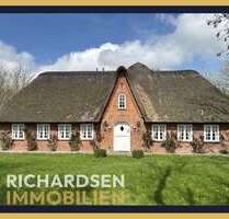 Haus zum Kaufen in Emmelsbüll-Horsbüll 749.000,00 € 318.04 m²