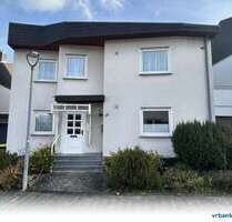 Haus zum Kaufen in Eschwege 245.000,00 € 133 m²