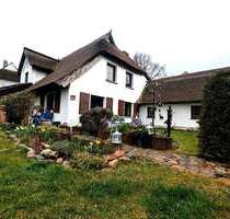Haus zum Kaufen in Ahrenshoop 765.000,00 € 215 m²