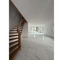 Haus zum Kaufen in Blankenfelde-Mahlow 640.000,00 € 120 m²