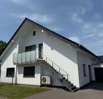 Haus zum Kaufen in Leopoldshöhe 685.000,00 € 208 m²