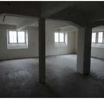 Halle in Rastatt 215,00 € 80 m²