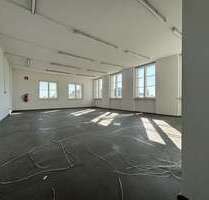 Halle in Berlin 1.000,00 € 115 m²