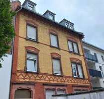 Haus zum Kaufen in Frankfurt am Main - Alt Fechenheim 800.000,00 € 350 m²