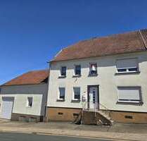 Haus zum Kaufen in Lebach 176.000,00 € 180 m²