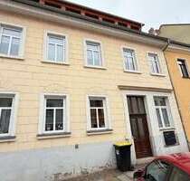 Haus zum Kaufen in Döbeln 220.000,00 € 310 m²