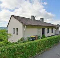 Haus zum Kaufen in Zierenberg 250.000,00 € 162 m²