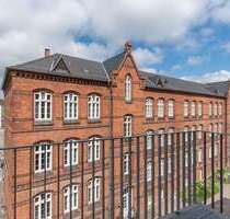 Wohnung zum Mieten in Kiel 1.099,92 € 63.03 m²