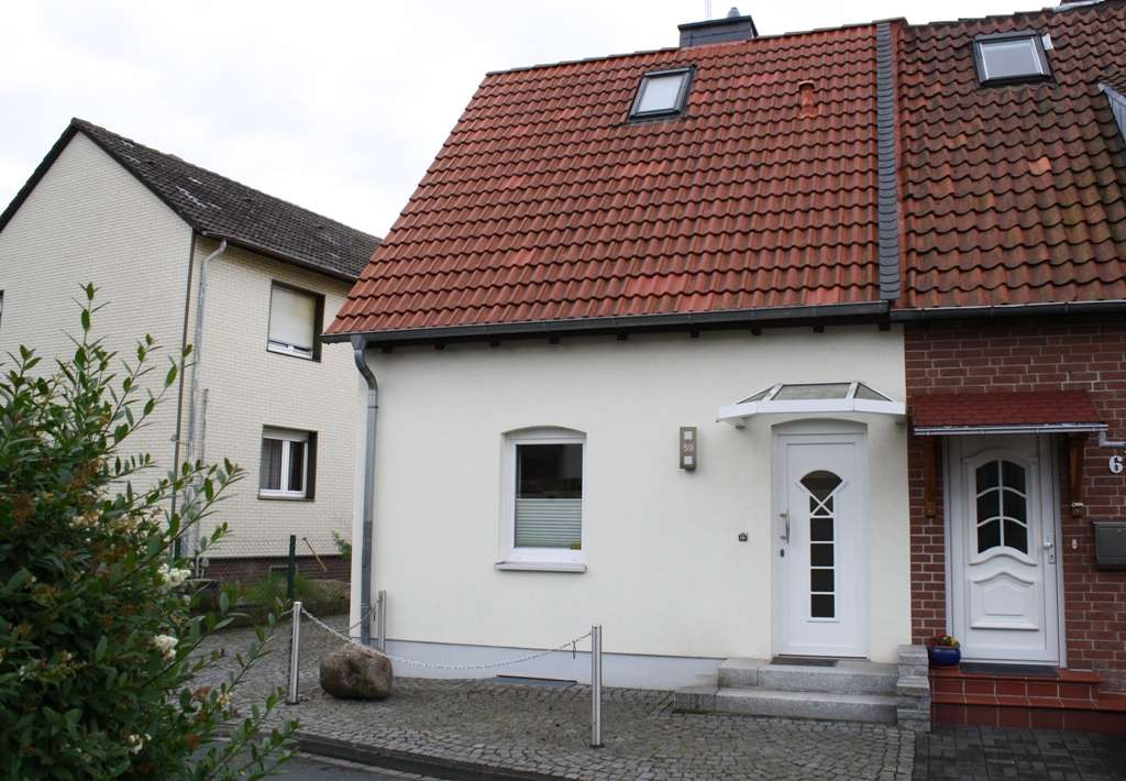 Haus zum Mieten in Peine 720,00 € 69.9 m²