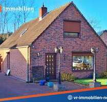 Haus zum Kaufen in Hennstedt 150.000,00 € 139 m²