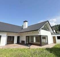 Haus zum Kaufen in Baden-Baden 1.390.000,00 € 240 m²