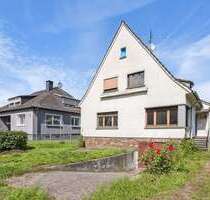 Haus zum Kaufen in Andernach 280.000,00 € 180 m²