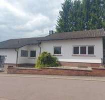 Haus zum Kaufen in Schwalbach 275.000,00 € 150 m²
