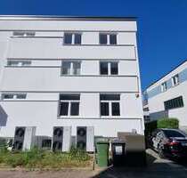 Büro in Frankfurt Praunheim 1.200,00 € 119.43 m²