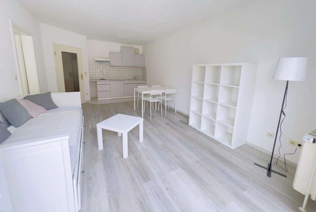 Wohnung zum Mieten in Dresden OT Weißig 419,00 € 42.09 m²
